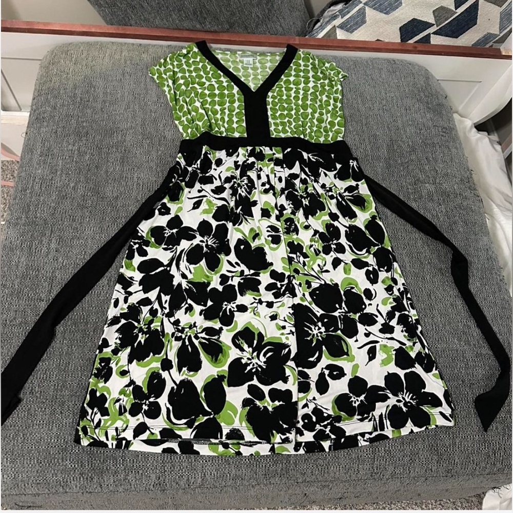 90s style tie back dress